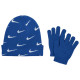 Nike Παιδικό σετ σκουφάκι & γάντια Swoosh Repeat Beanie Set Nike Παιδικό σετ σκουφάκι & γάντια Swoosh Repeat Beanie Set